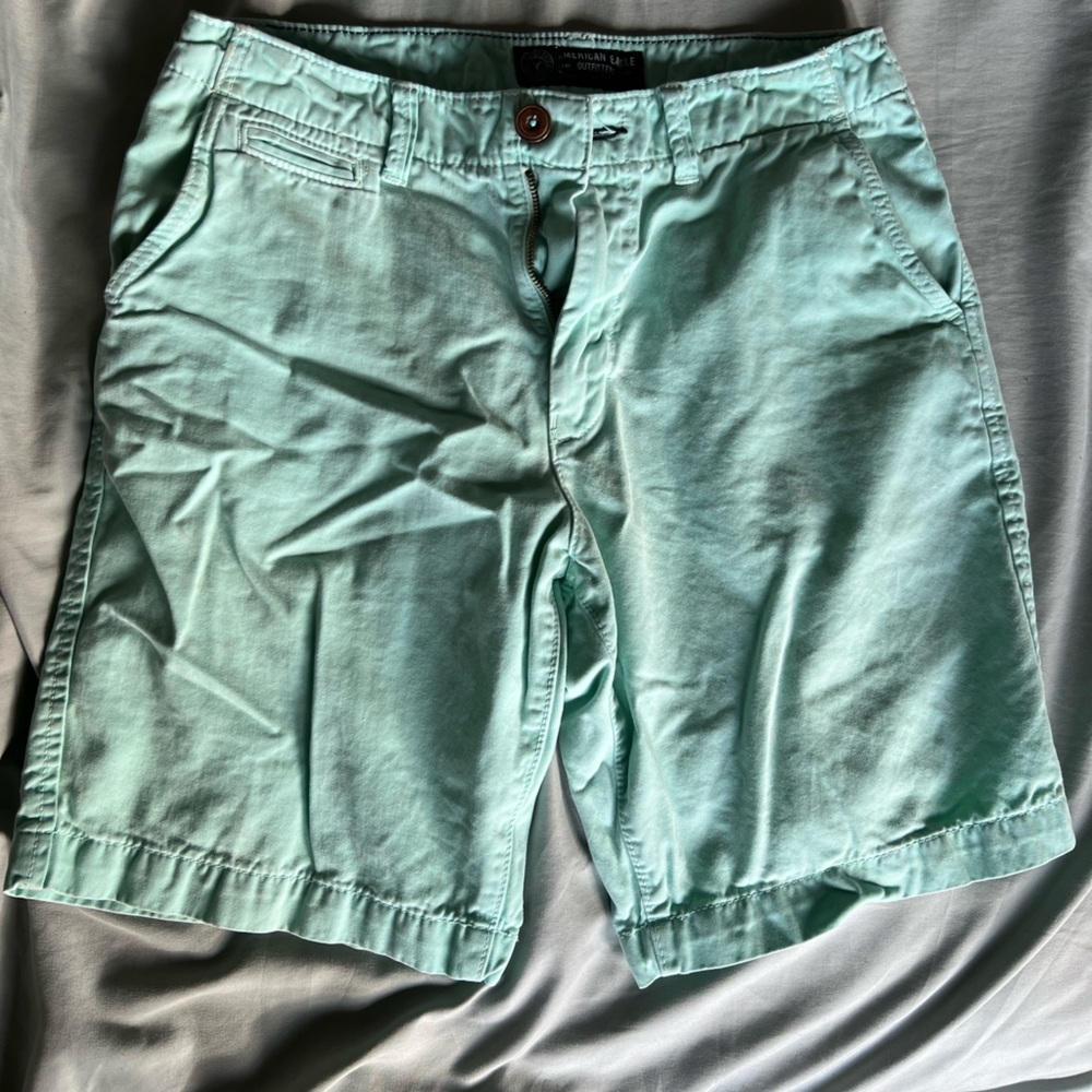 American eagle khaki shorts bright green 31 waist